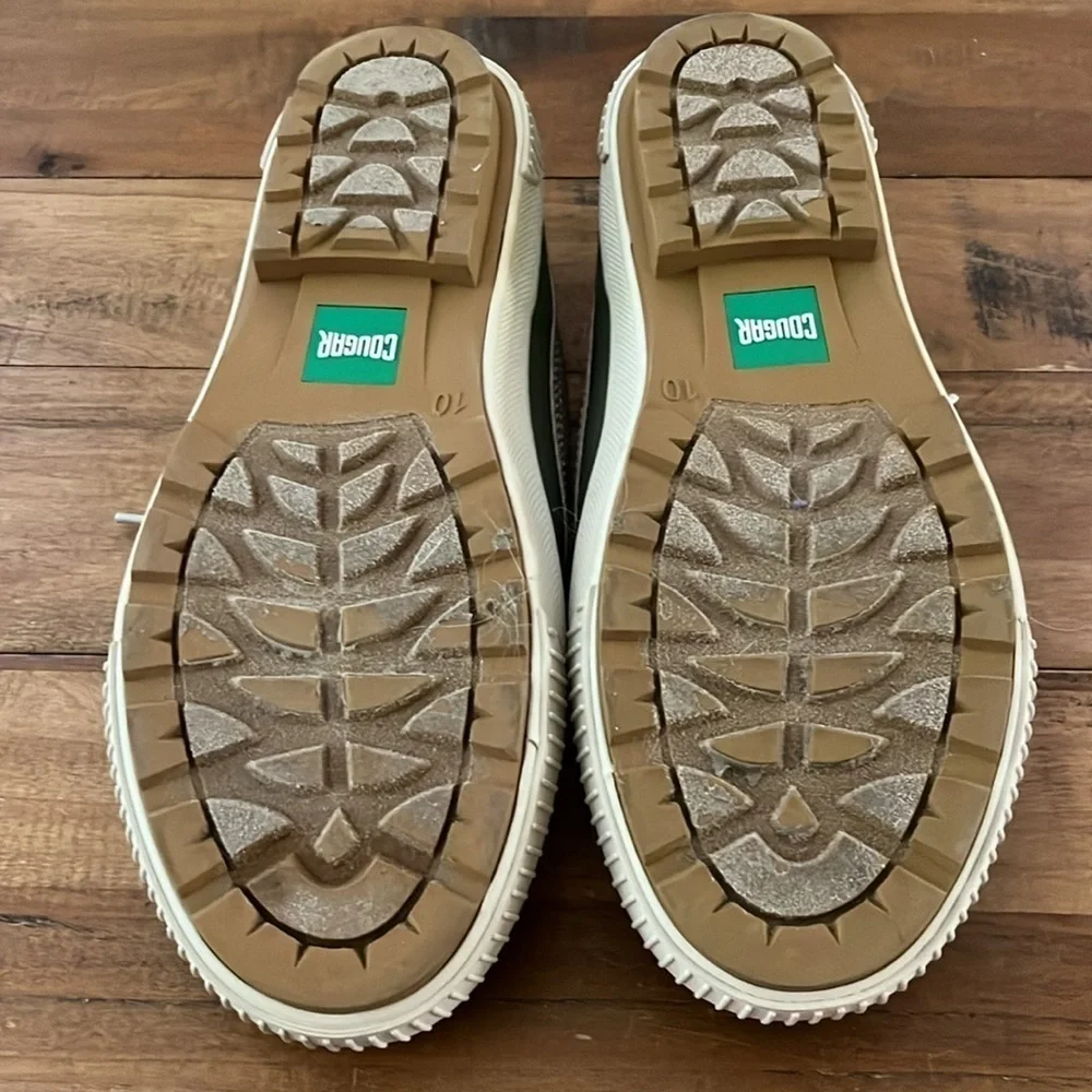 Cougar Green /Camel Lace Up Dash Duck Sneaker Size 10